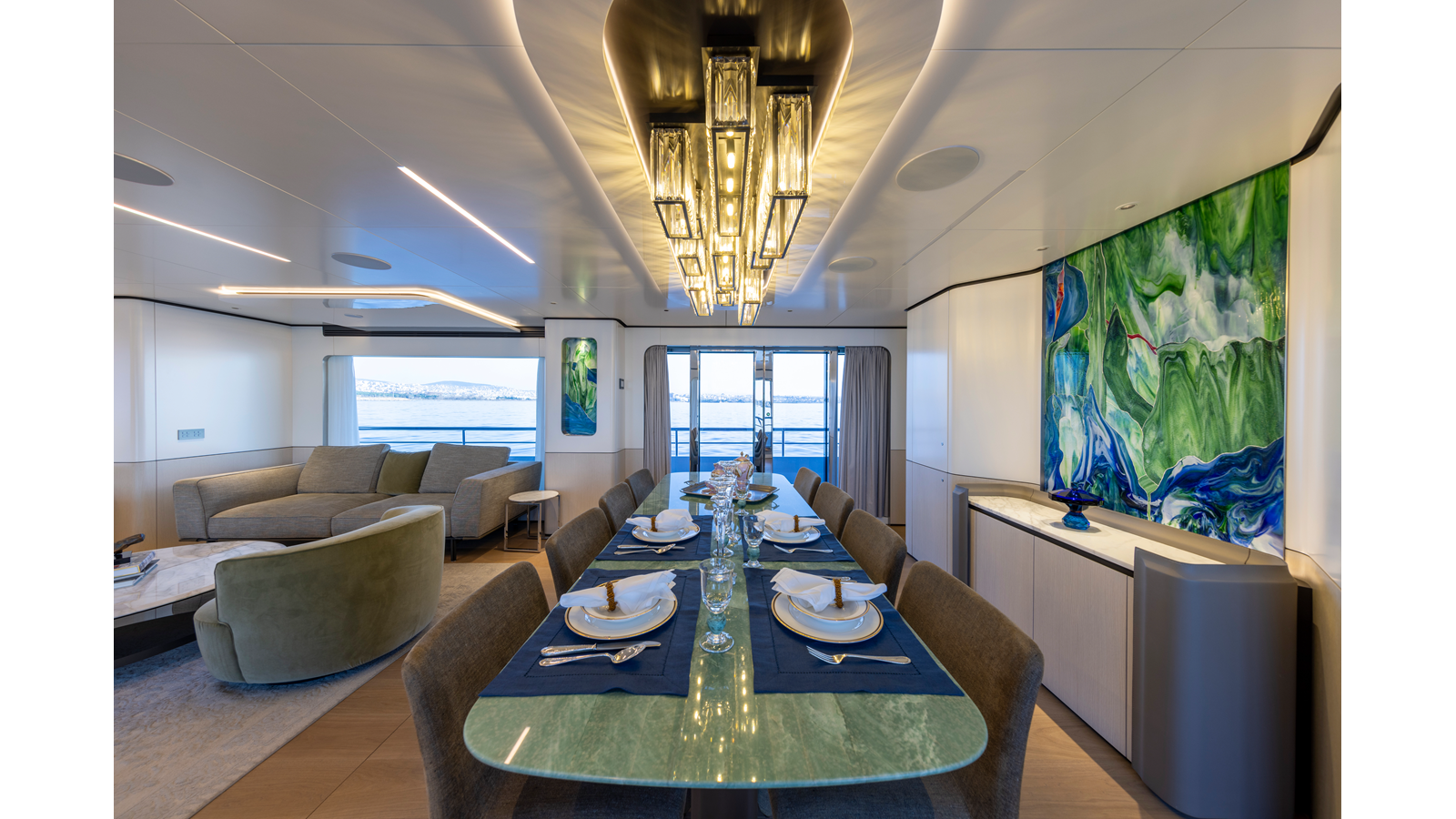 Custom Motor Yacht BEE EXPLORER For Sale