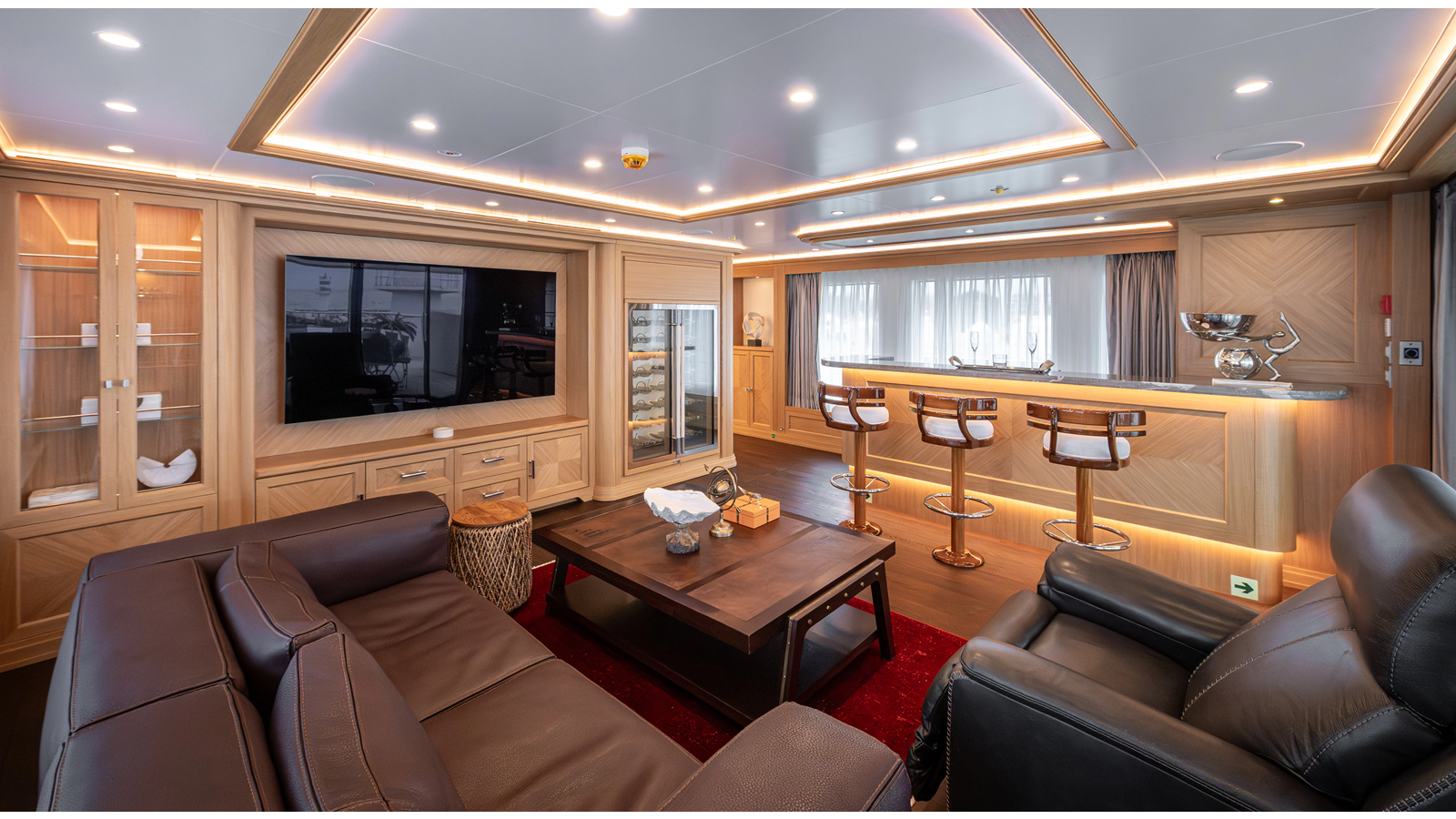 Rmk Marine Motor Yacht SEVEN SEAS For Sale