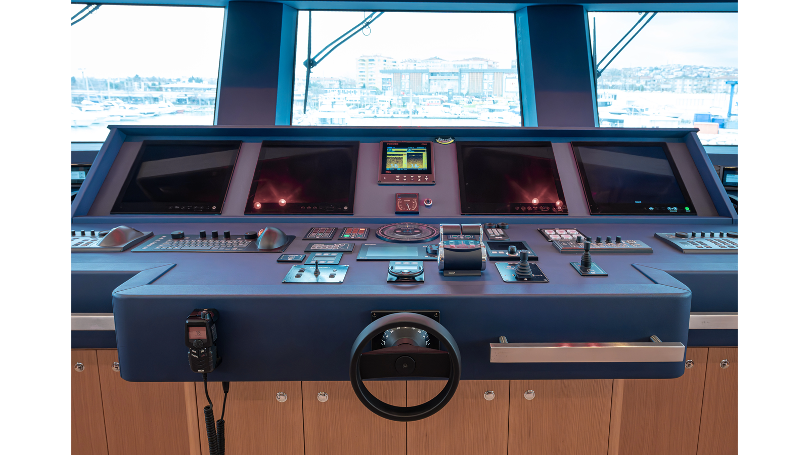 Rmk Marine Motor Yacht SEVEN SEAS For Sale