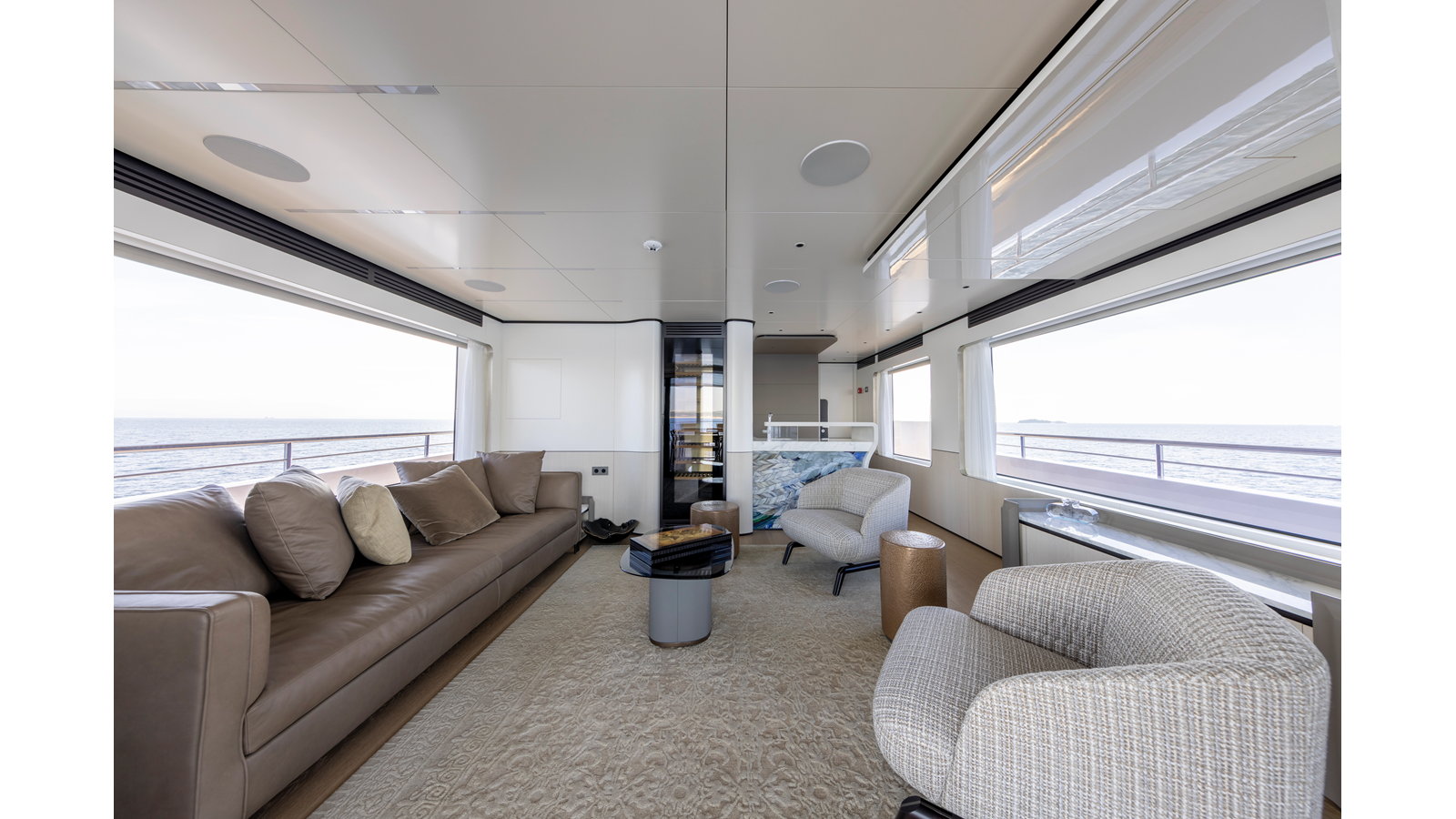 Custom Motor Yacht BEE EXPLORER For Sale