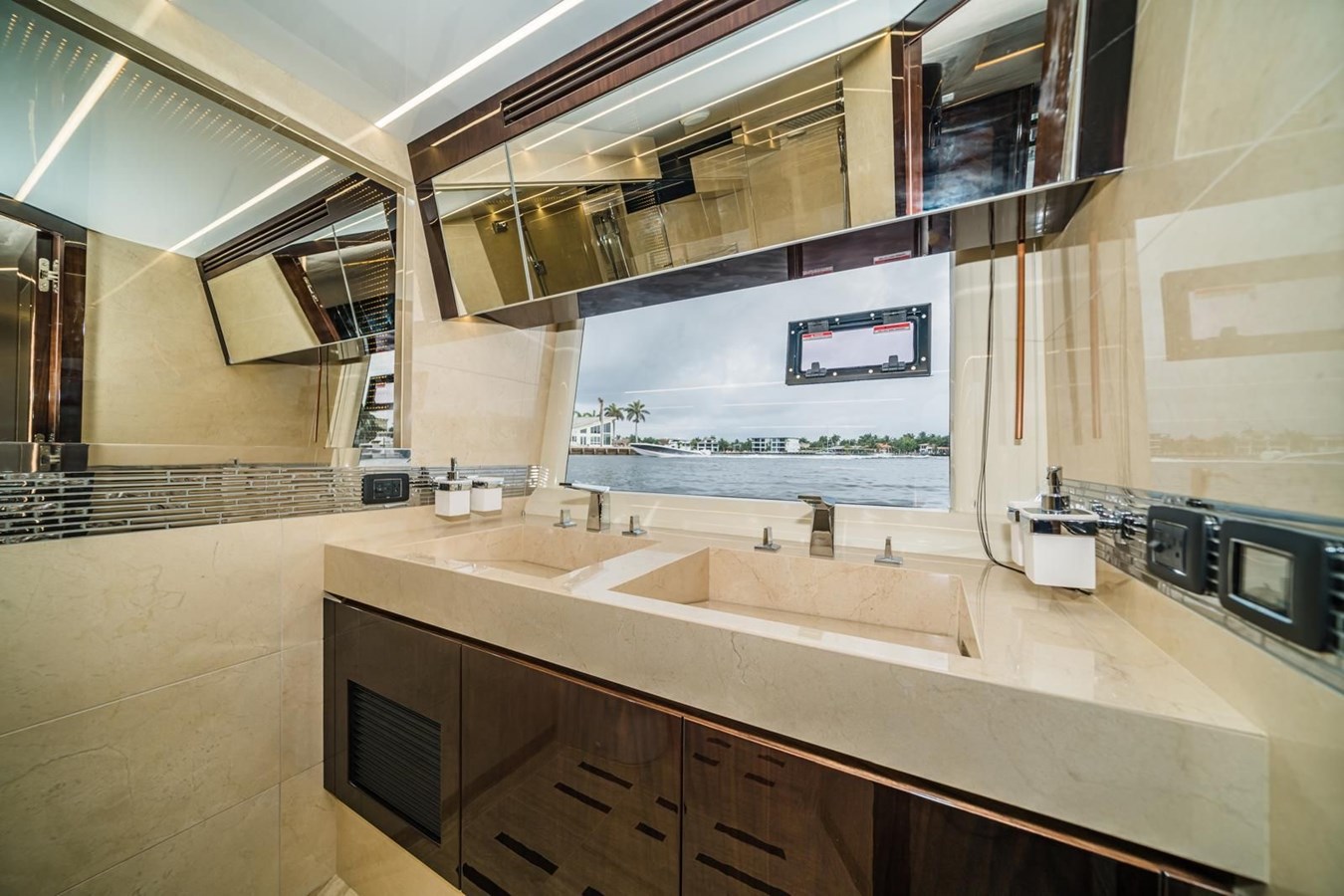 Galeon Yachts Motor Yacht Galeon For Sale