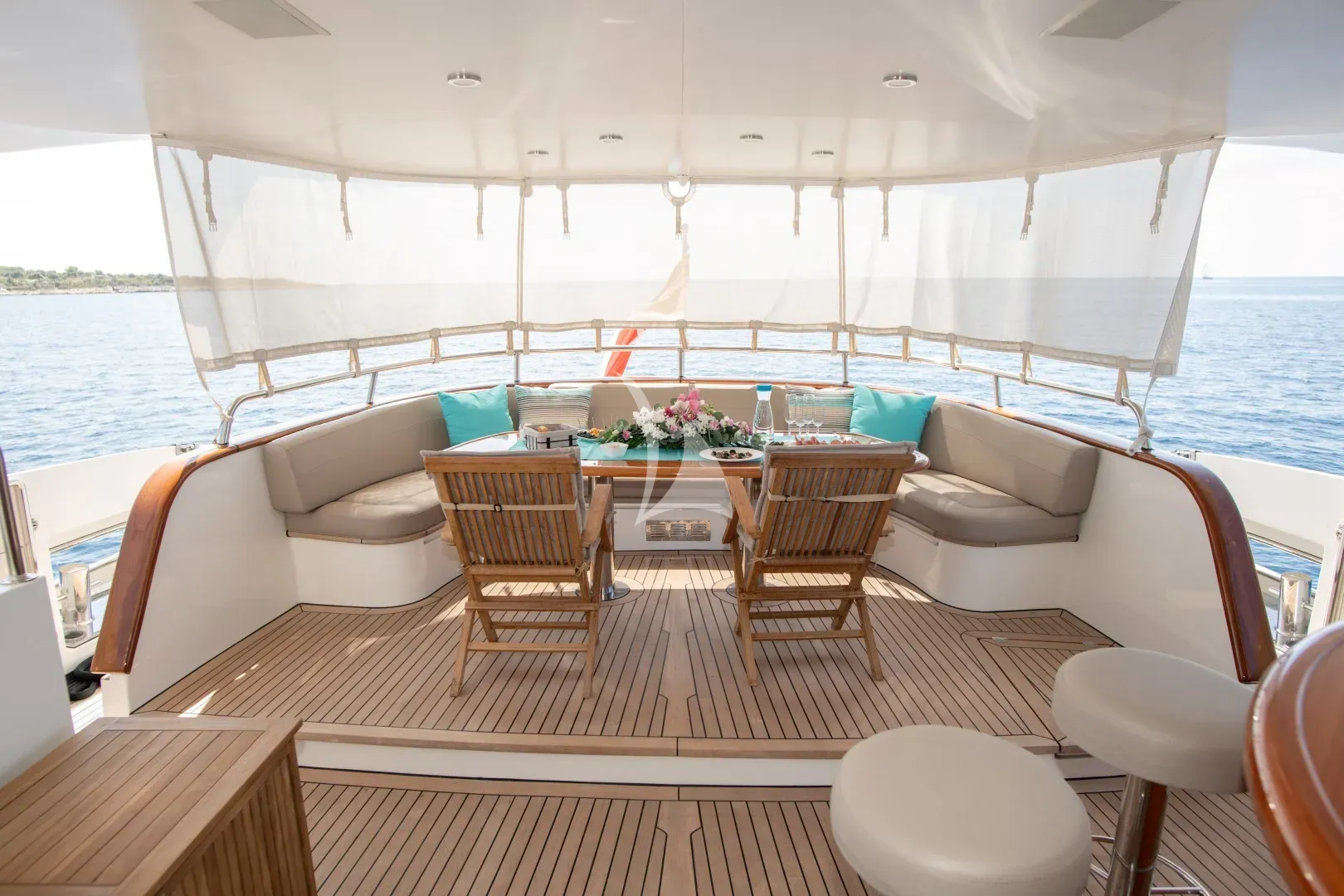 SEA BREEZE II Charter Yacht