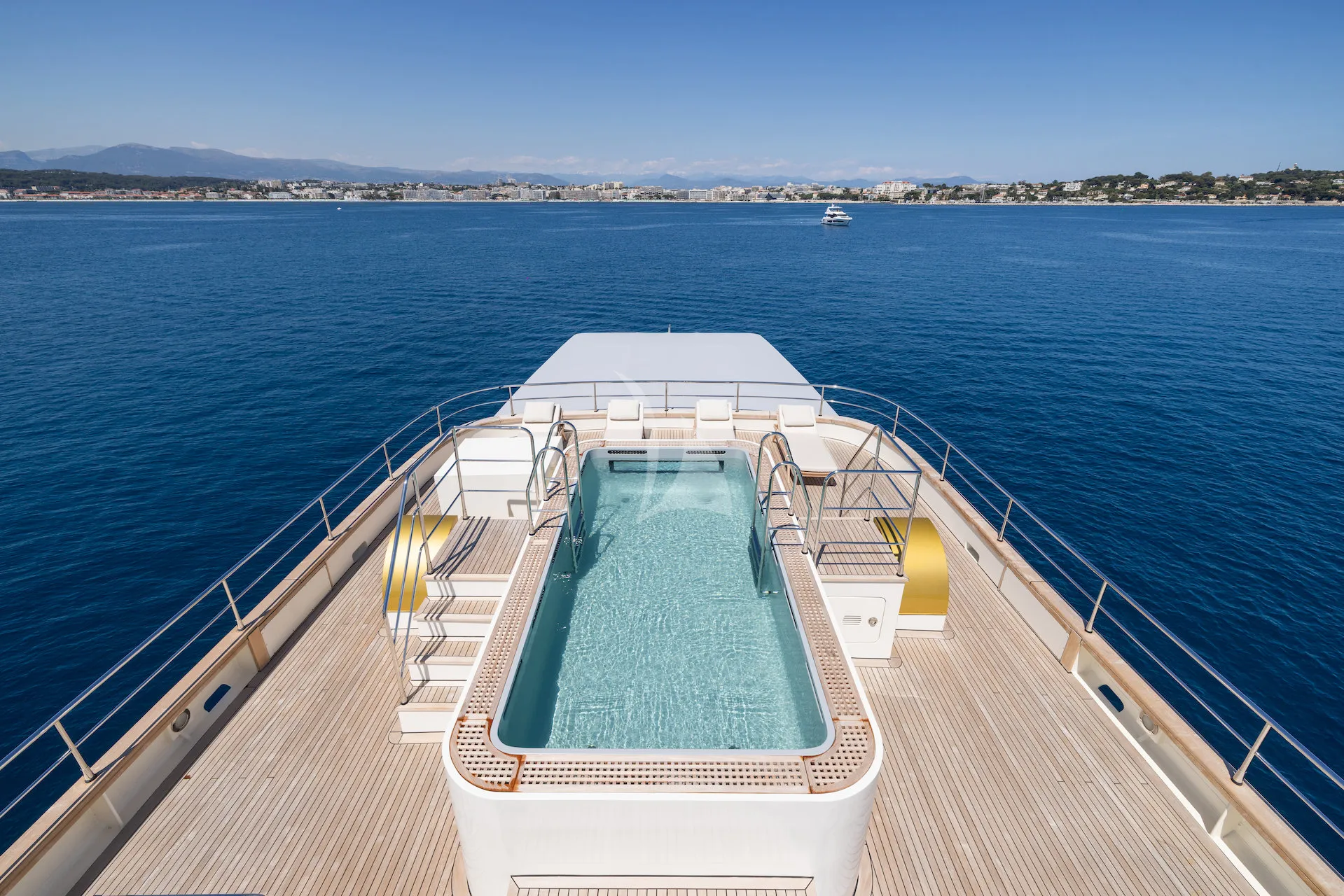 DADDY SHANE Charter Yacht