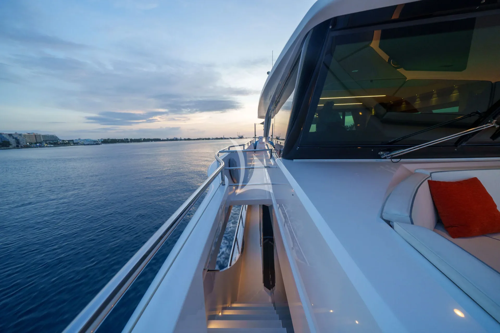 Louder Charter Yacht