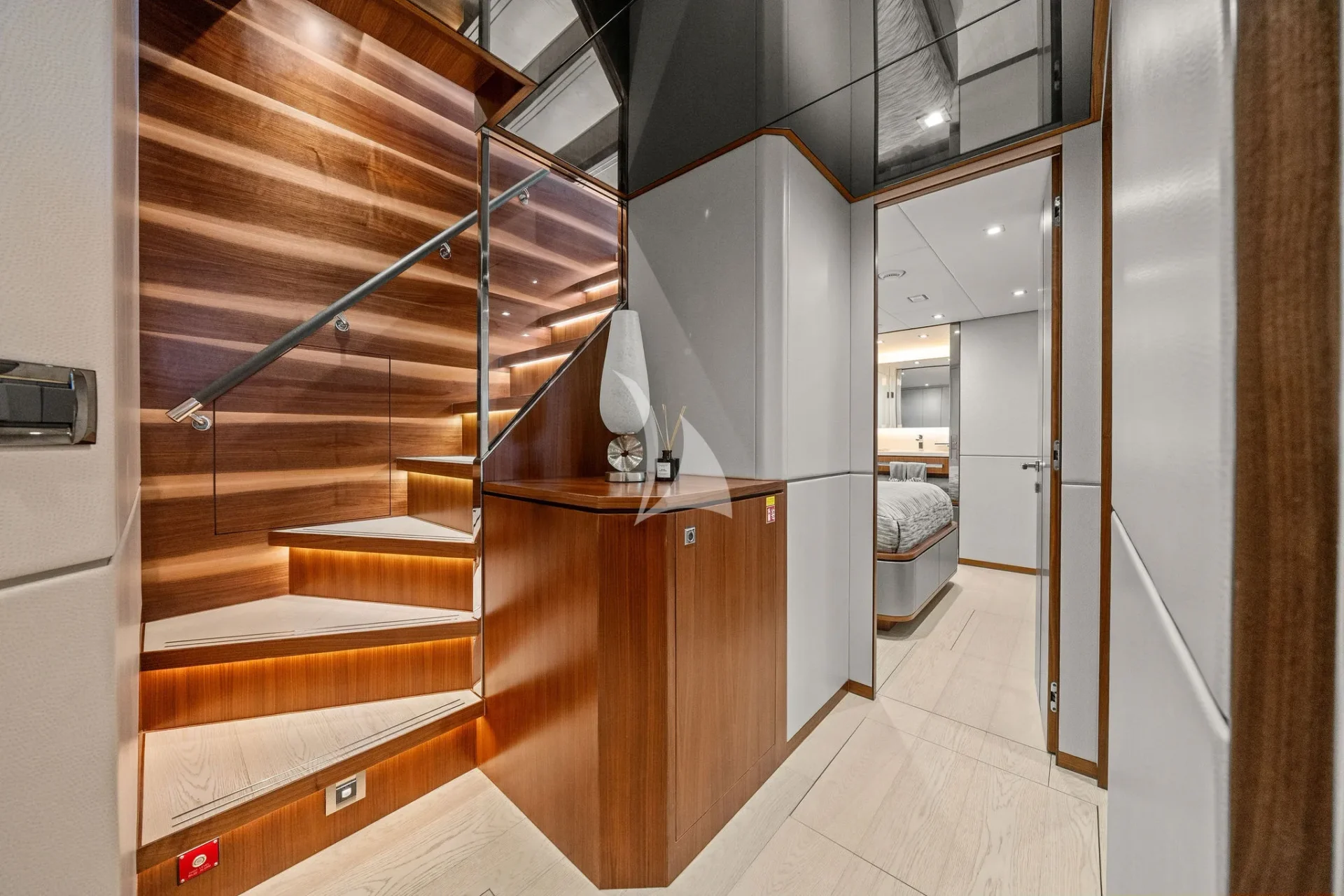 Louder Charter Yacht
