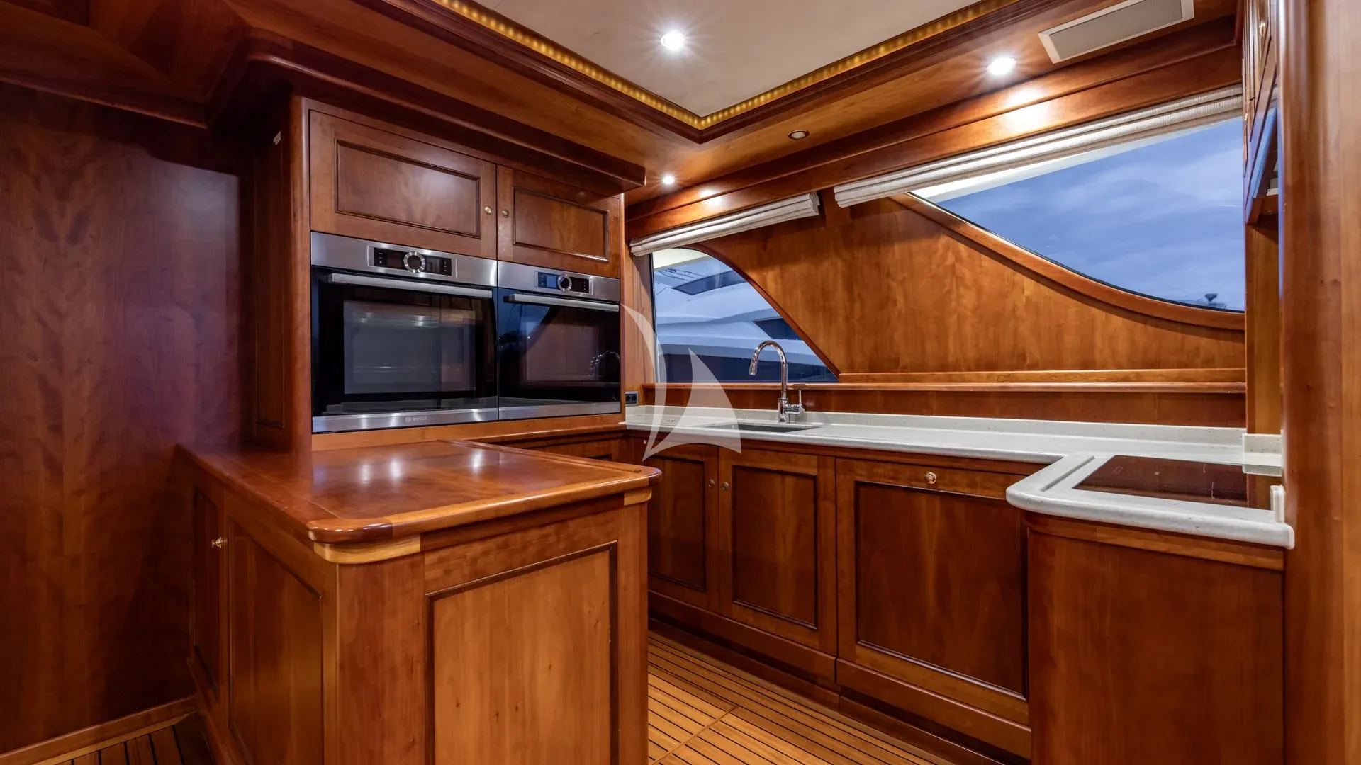 SEA BREEZE II Charter Yacht