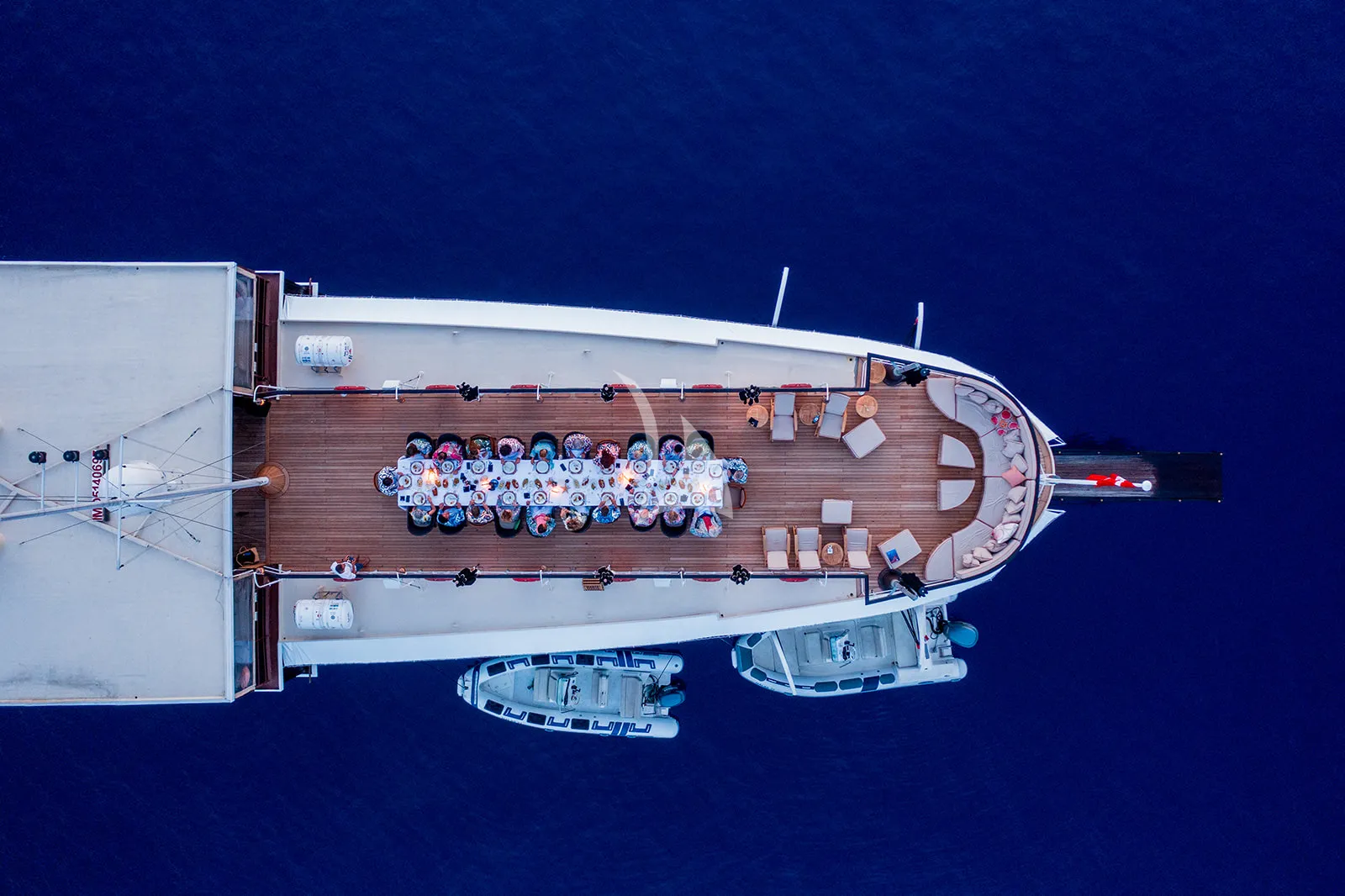 HALAS 71 Charter Yacht