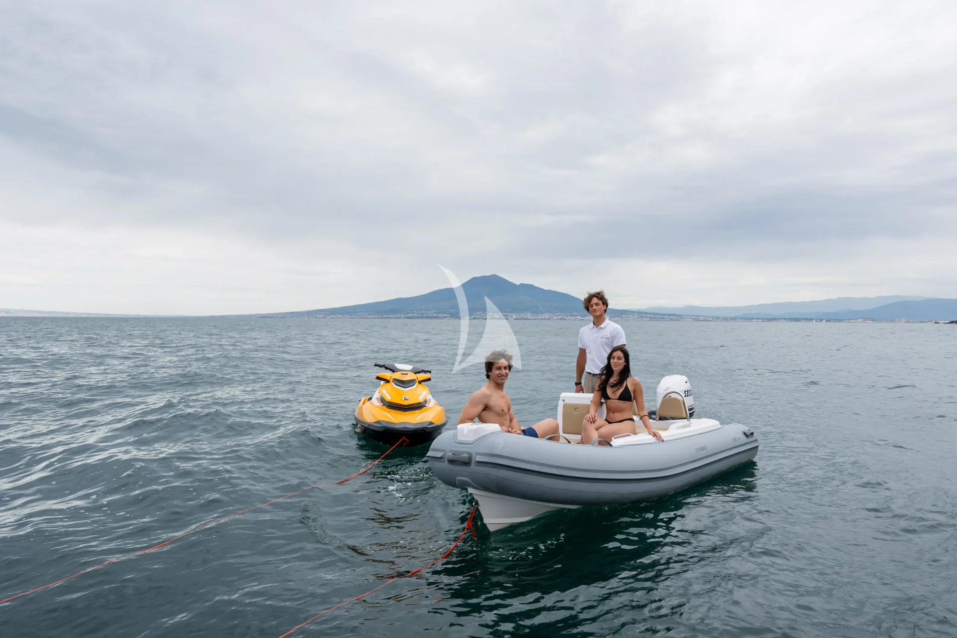 FOREVER ROSANNA Charter Yacht