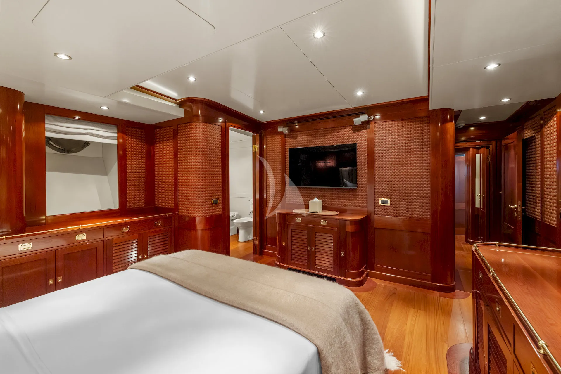 DADDY SHANE Charter Yacht