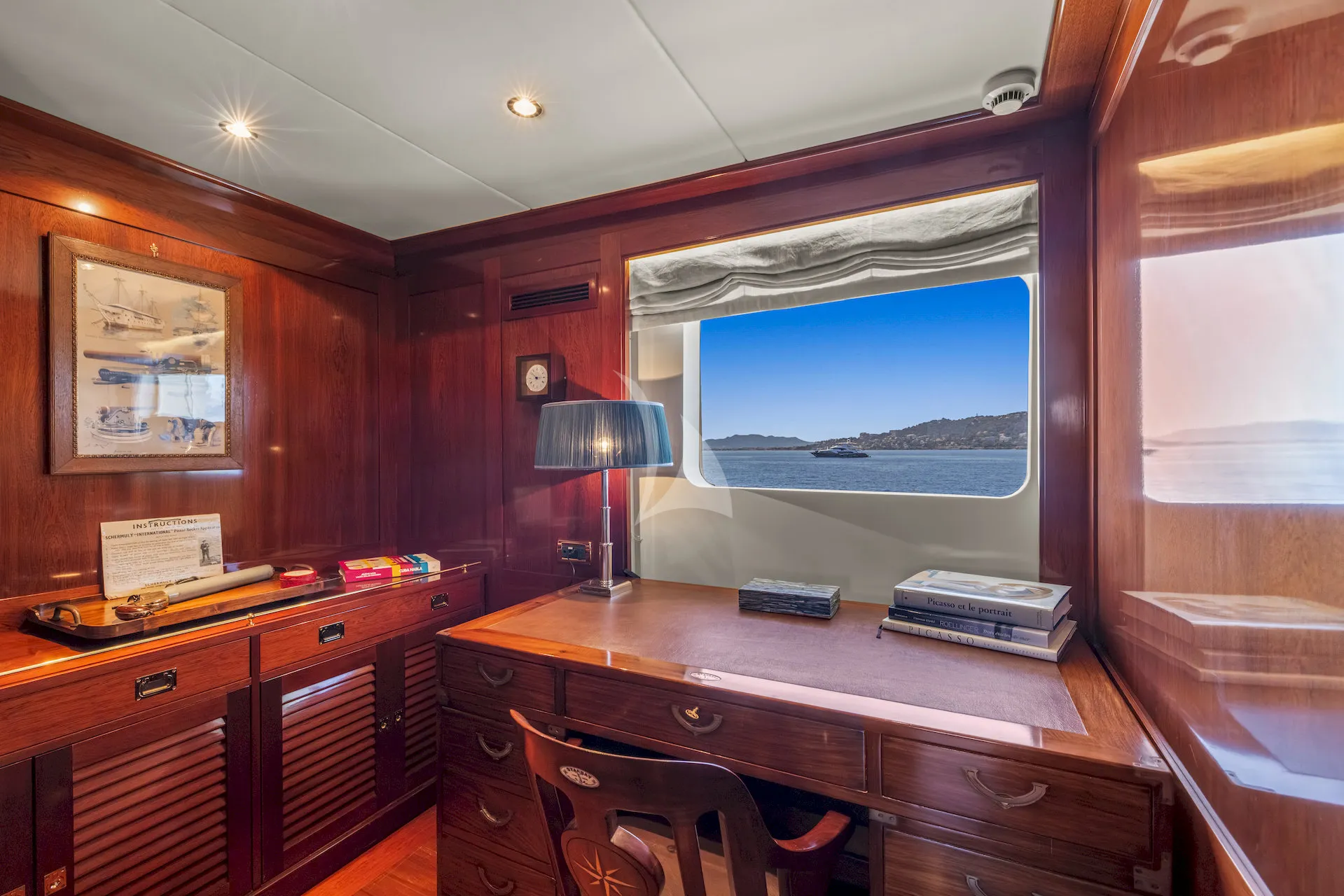 DADDY SHANE Charter Yacht