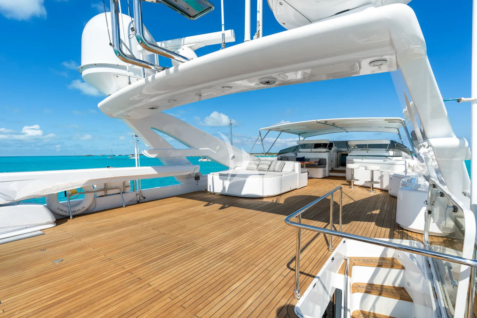 Mambo Charter Yacht