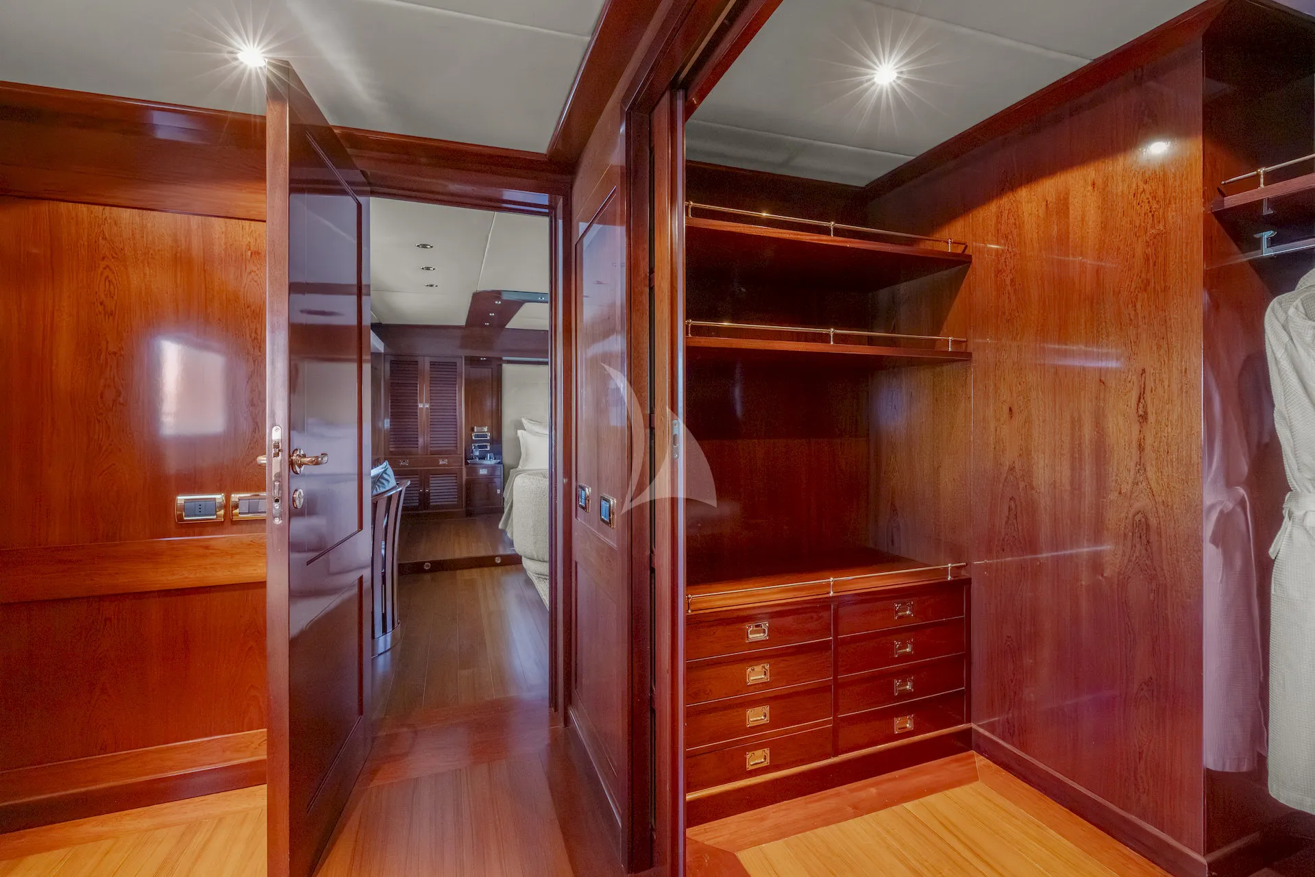 DADDY SHANE Charter Yacht