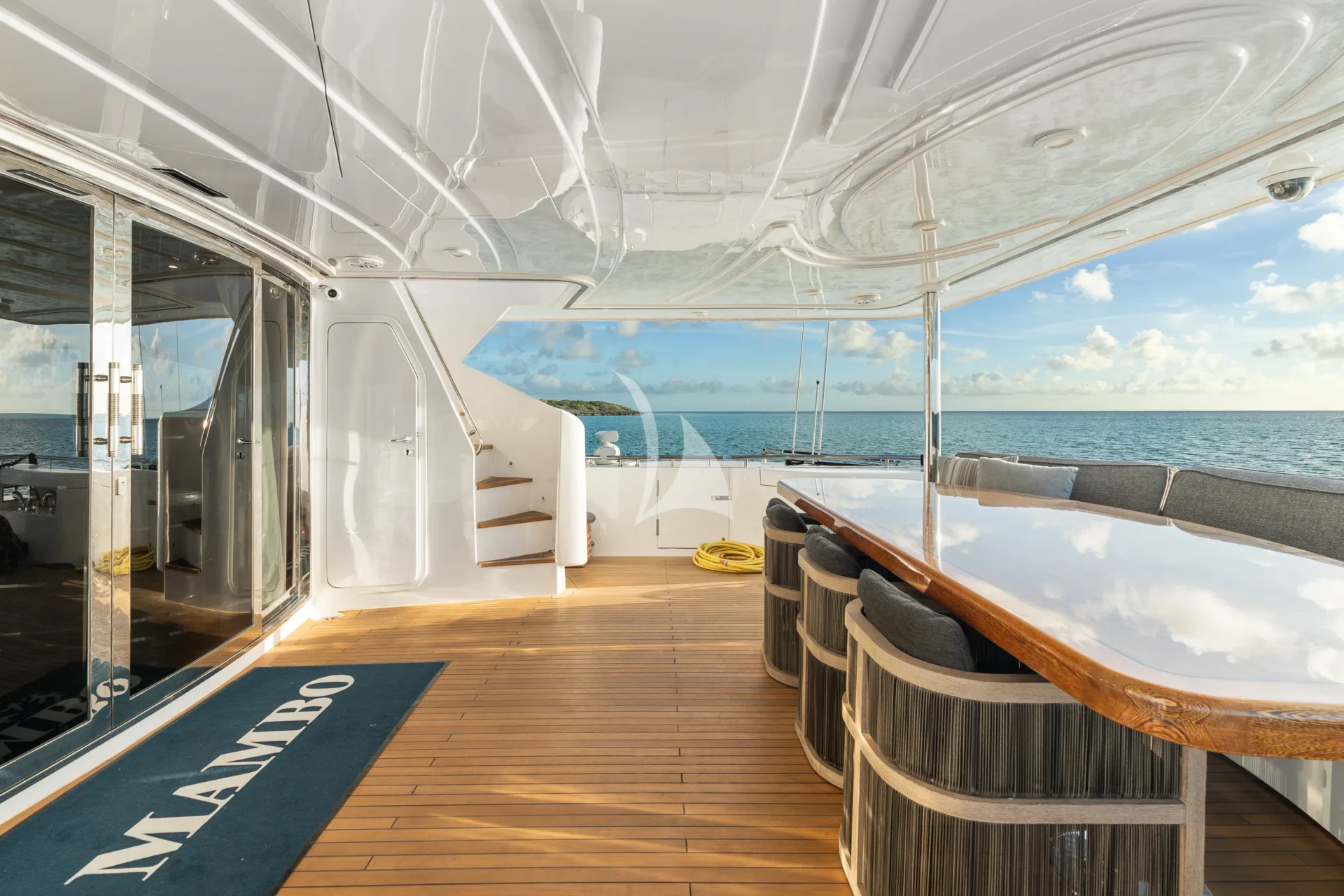 Mambo Charter Yacht