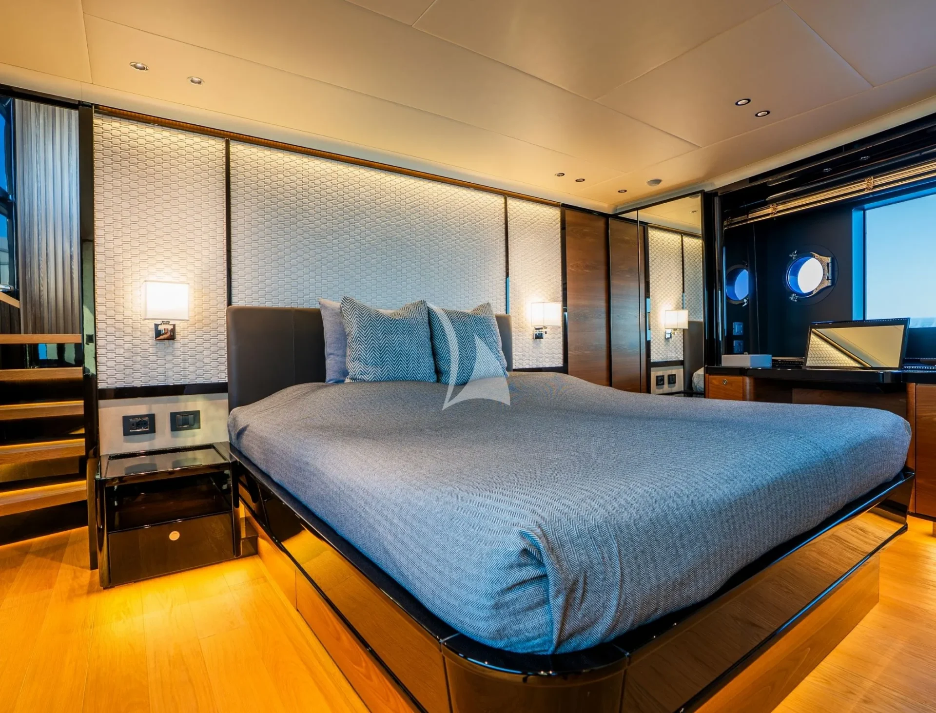 FROG Charter Yacht