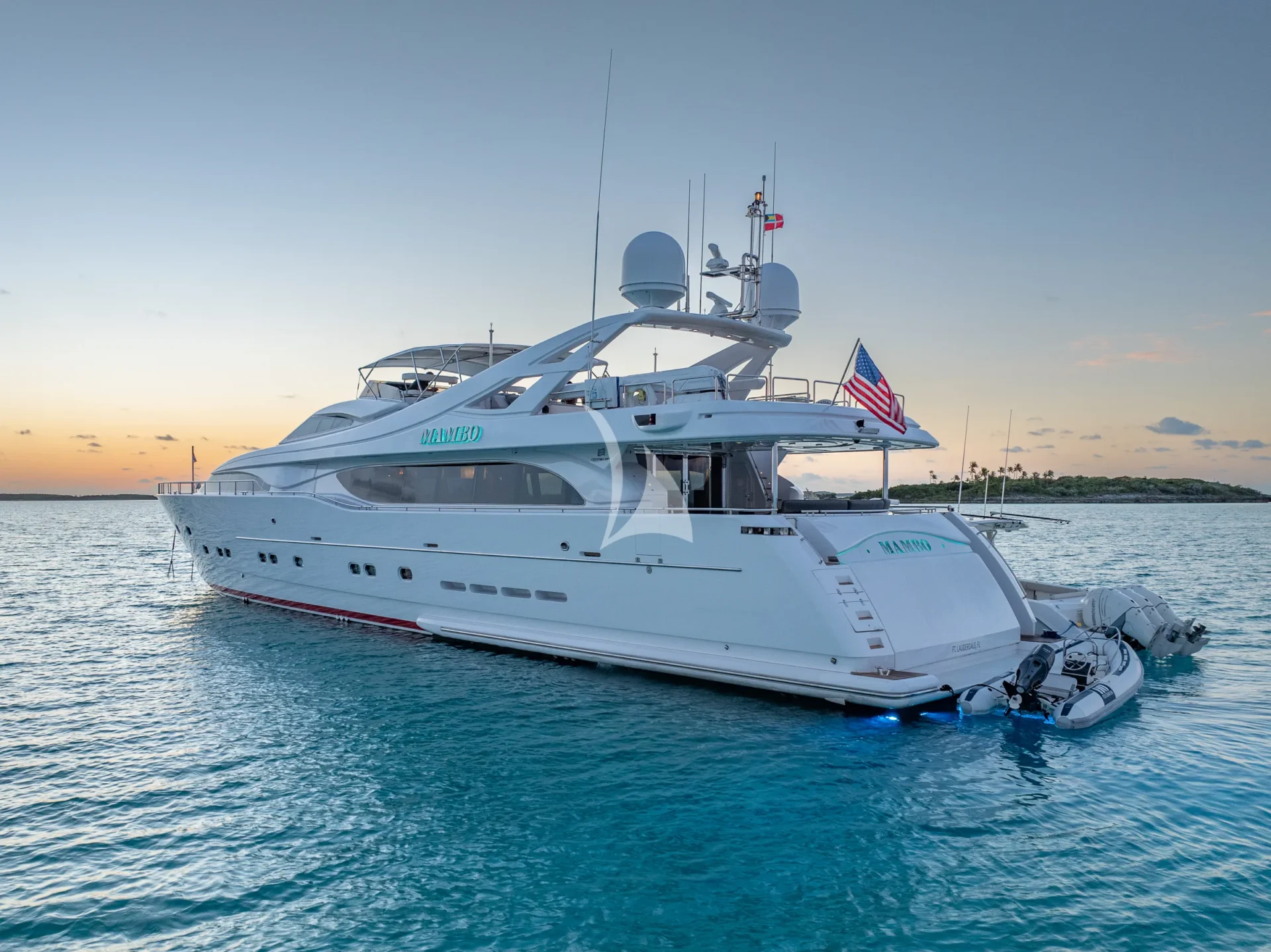 Mambo Charter Yacht