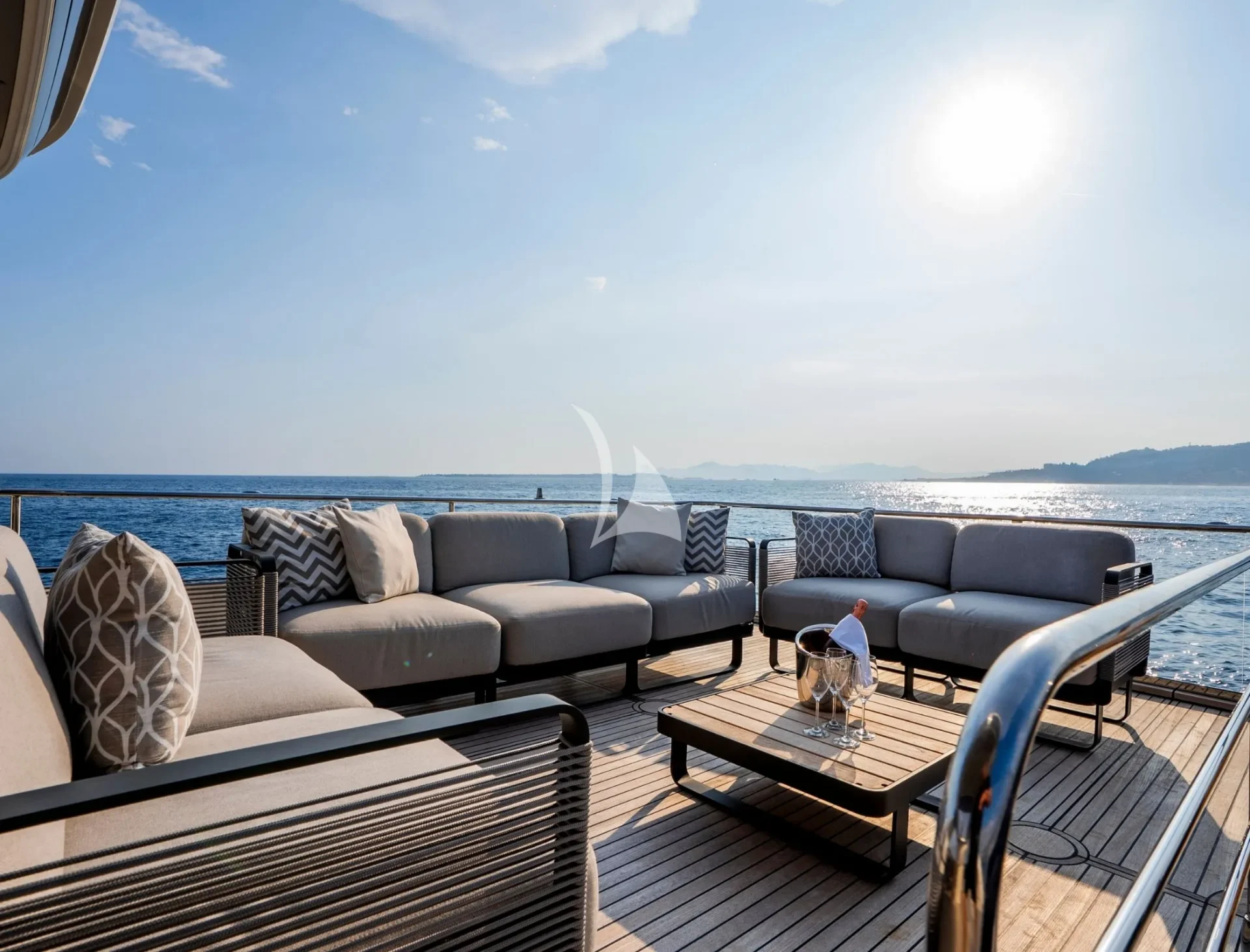 FROG Charter Yacht