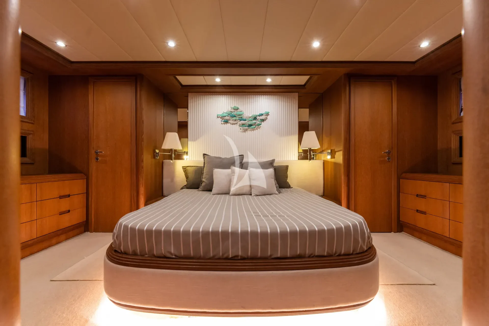 Resilience Charter Yacht