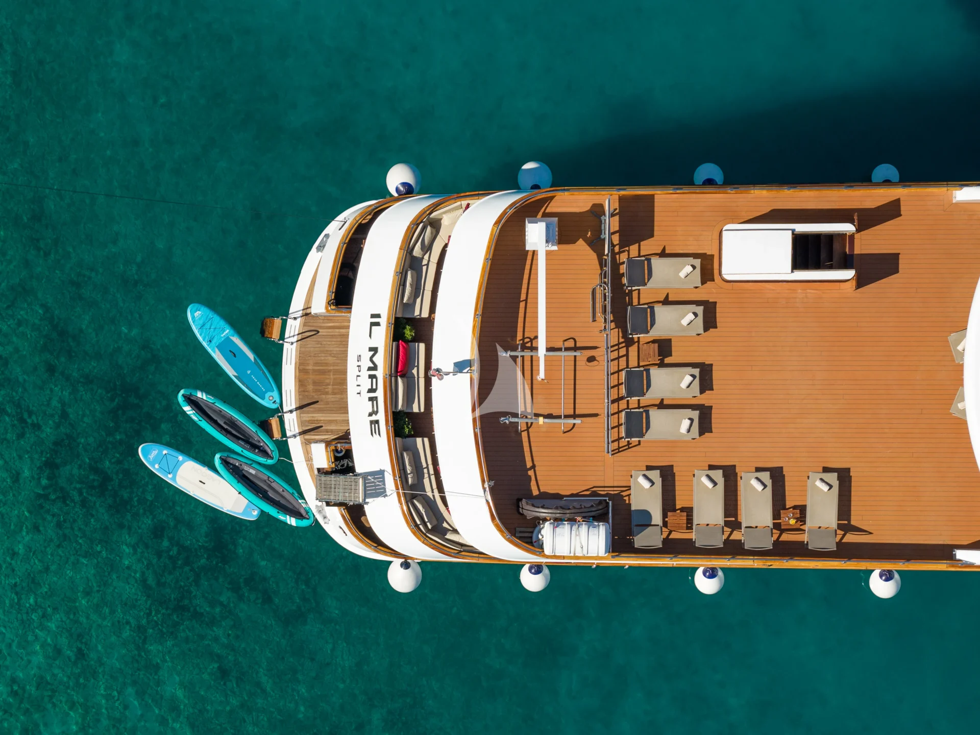 IL MARE Charter Yacht