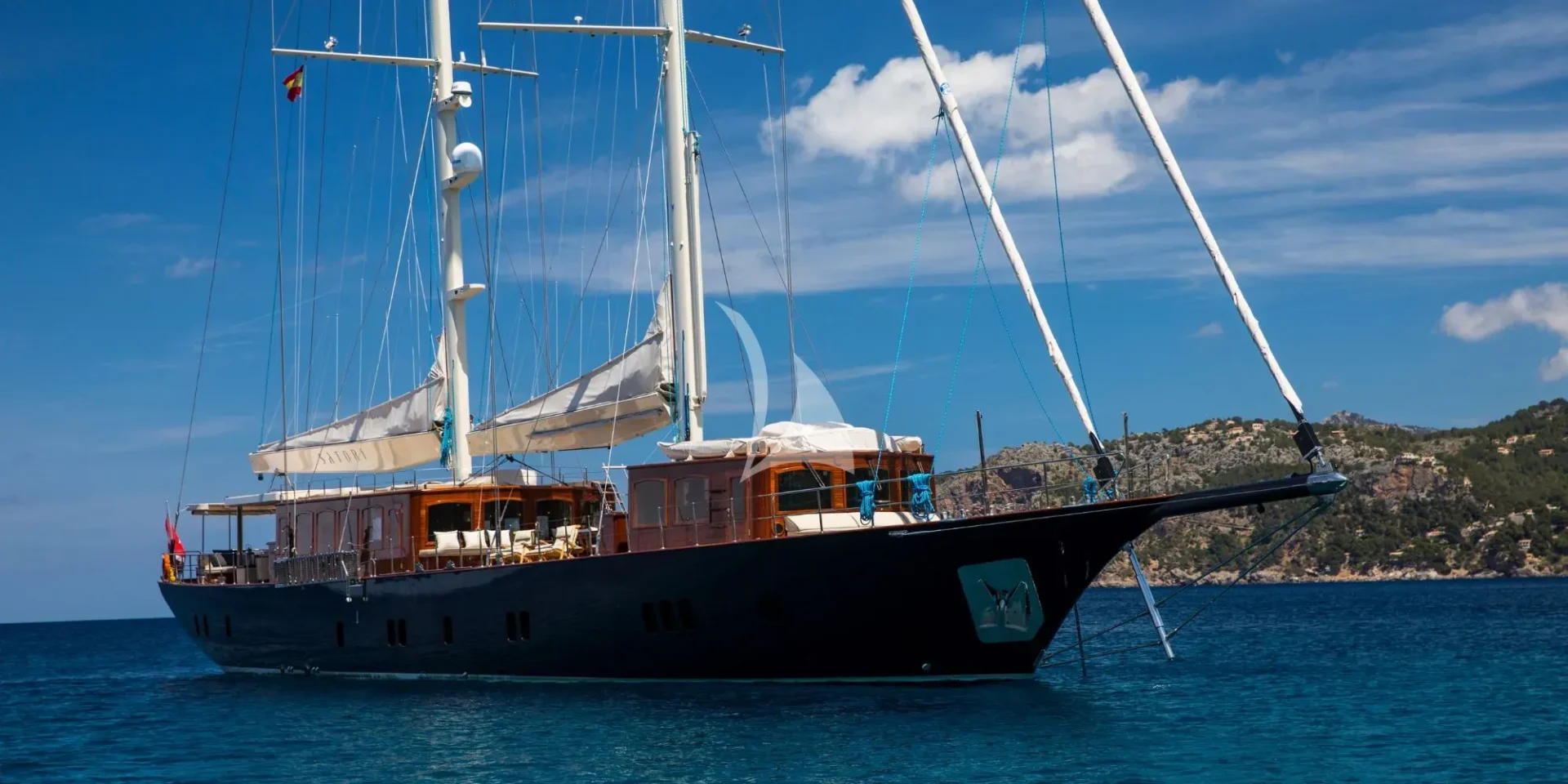 SATORI Charter Yacht