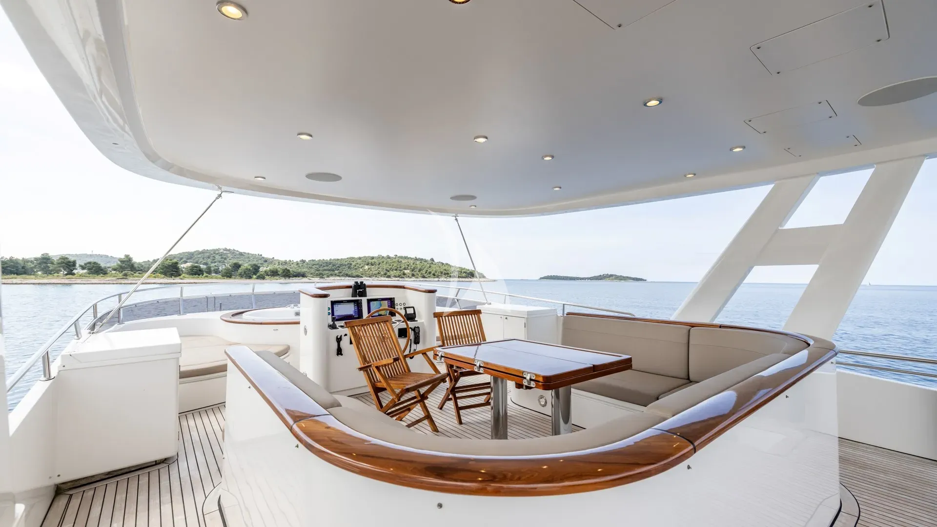 SEA BREEZE II Charter Yacht