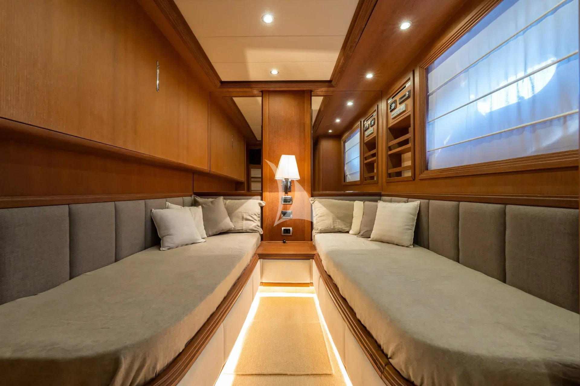 Resilience Charter Yacht