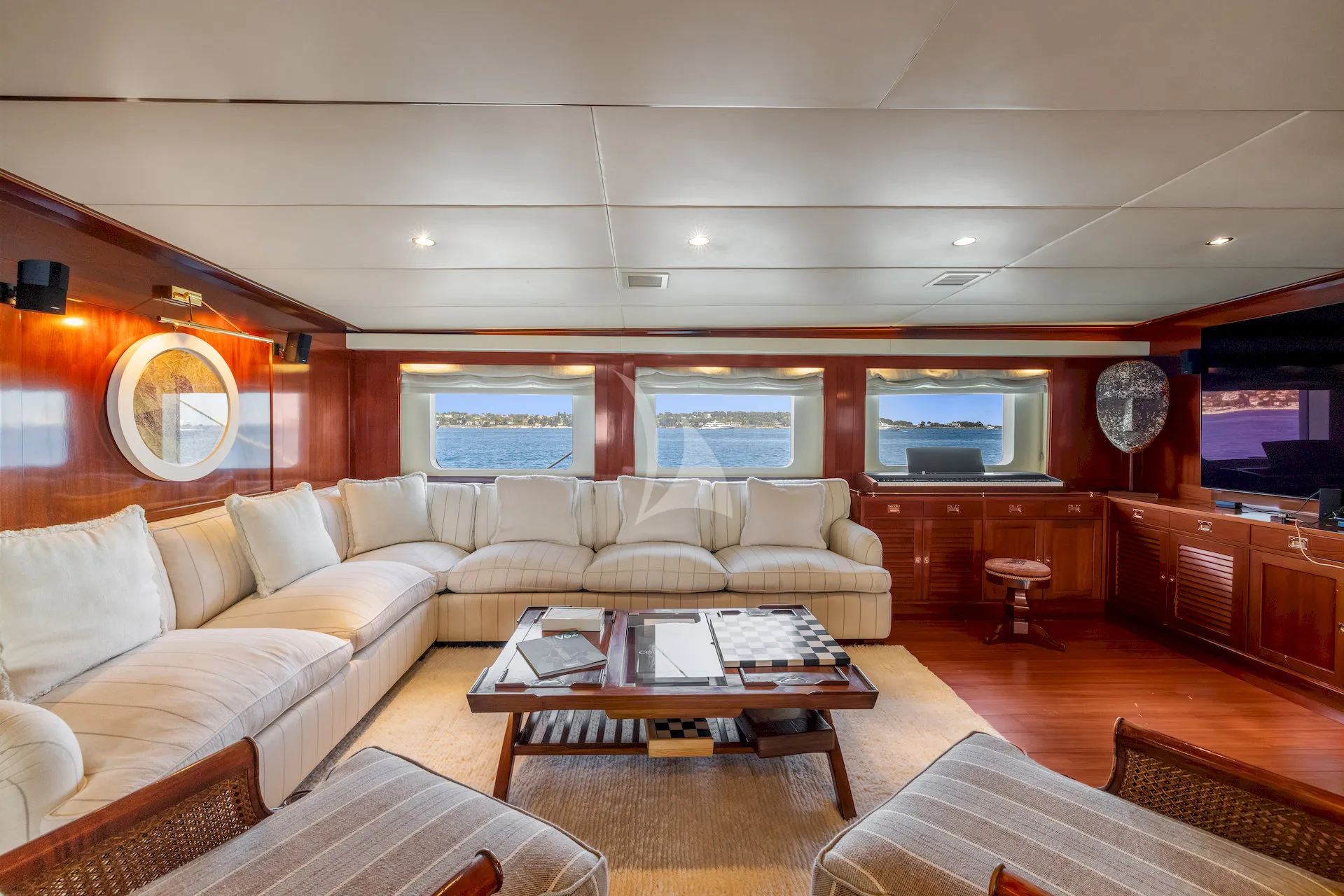 DADDY SHANE Charter Yacht