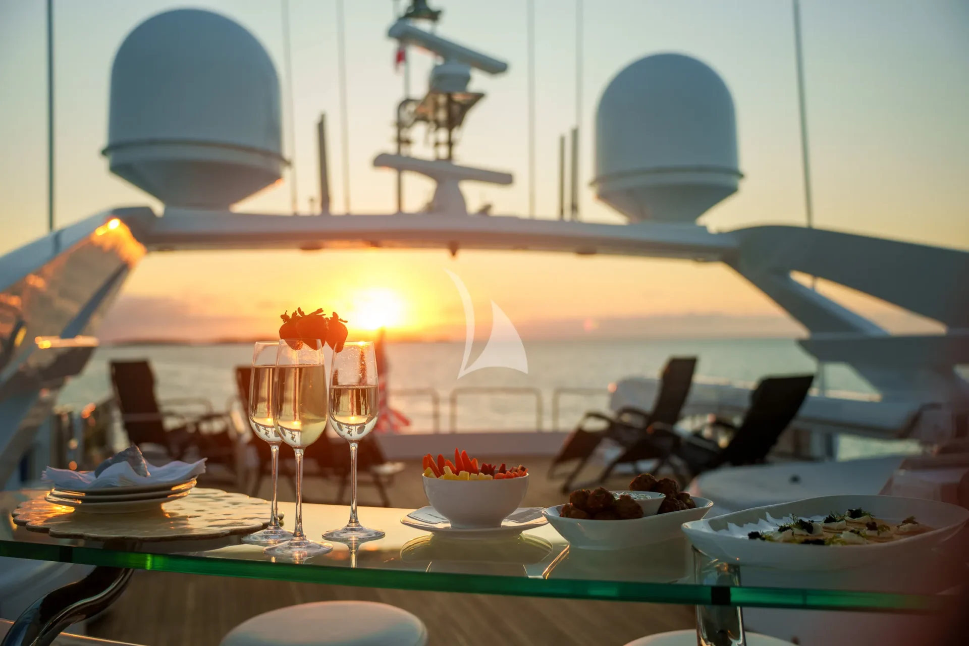 Mambo Charter Yacht