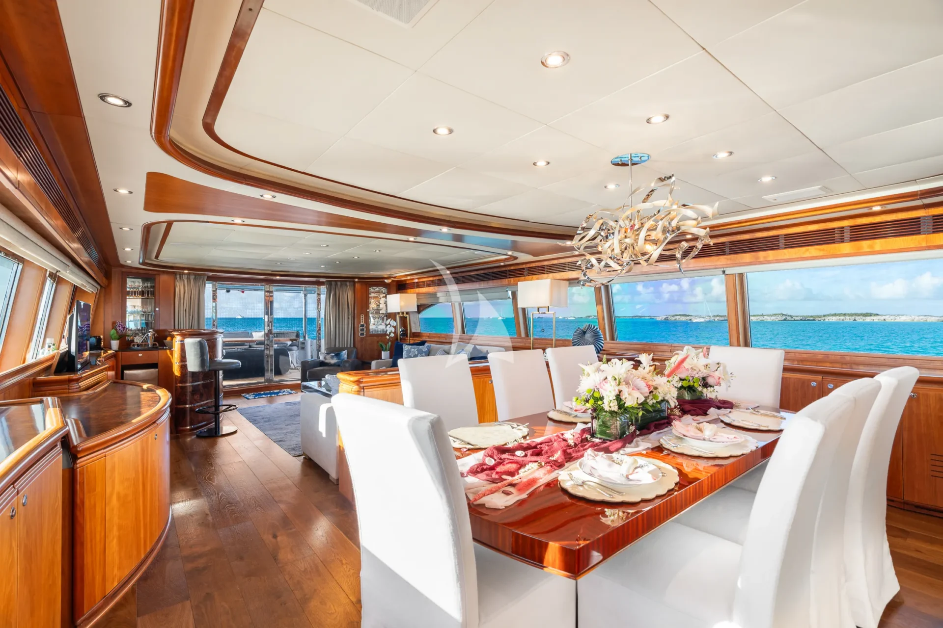 Mambo Charter Yacht