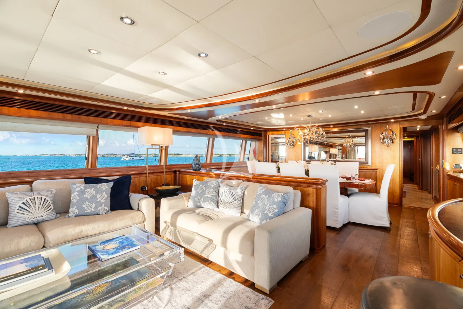 Mambo Charter Yacht