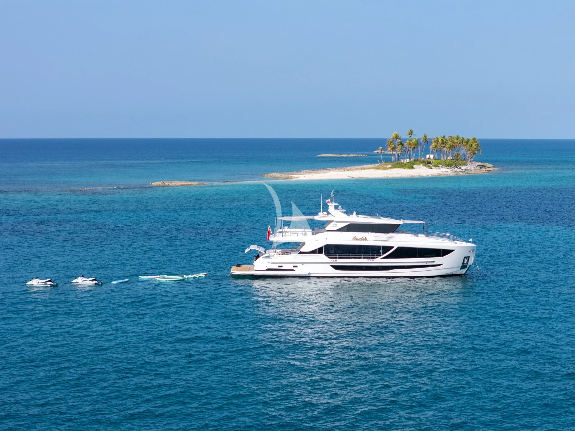 Louder Charter Yacht