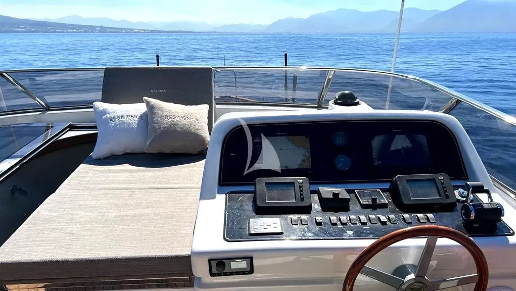 Resilience Charter Yacht