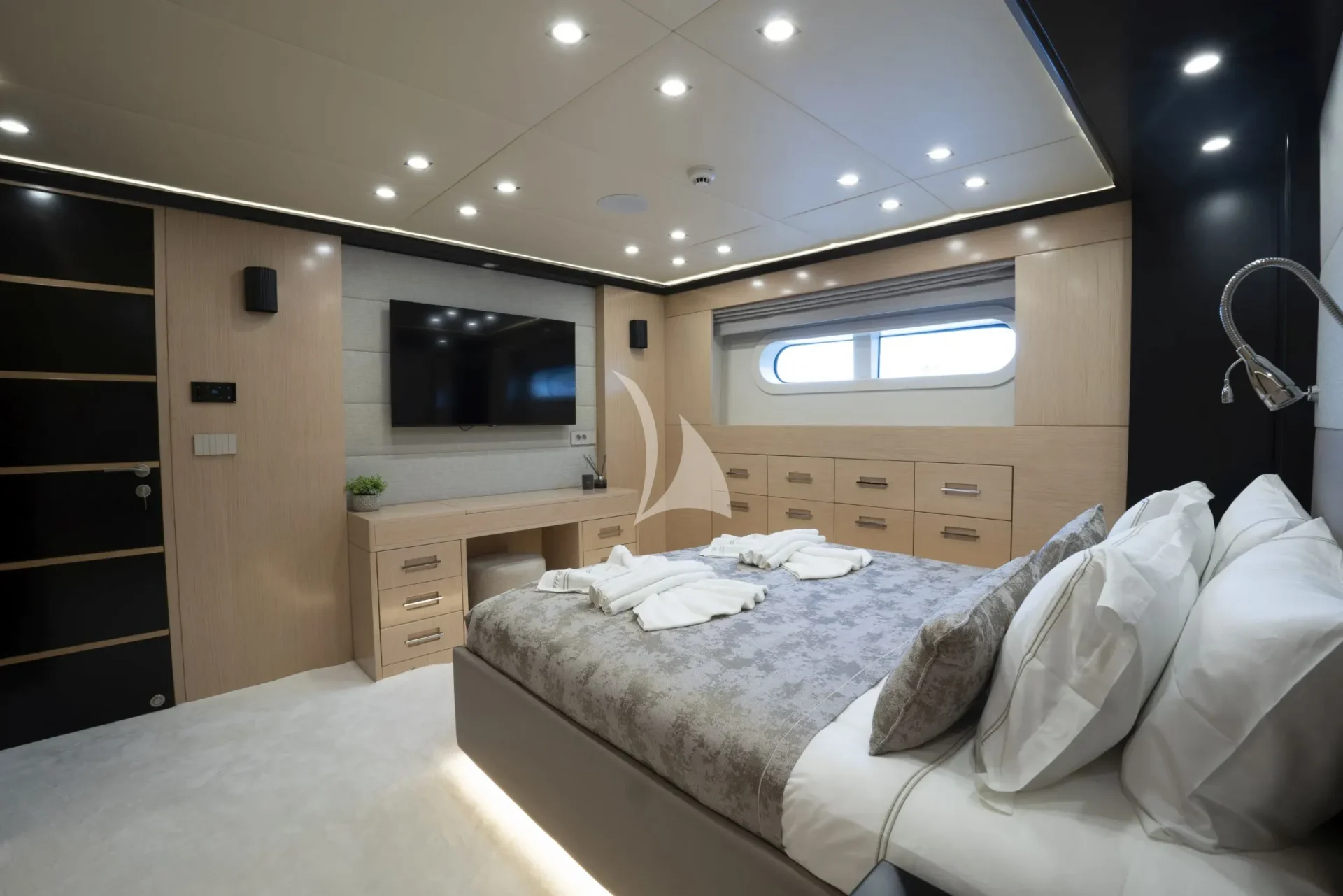 PRINCESS MELDA Charter Yacht