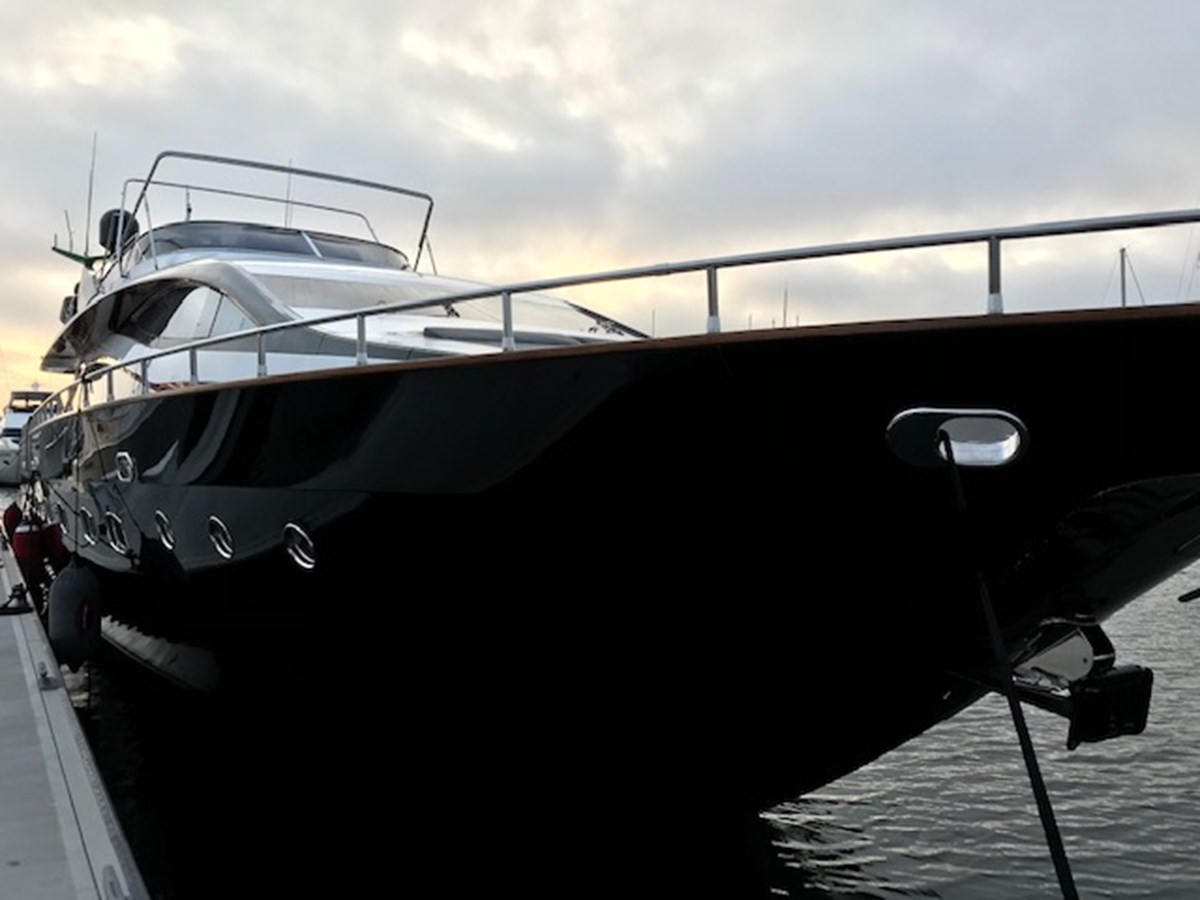 Permare Motor Yacht Kisses For Sale