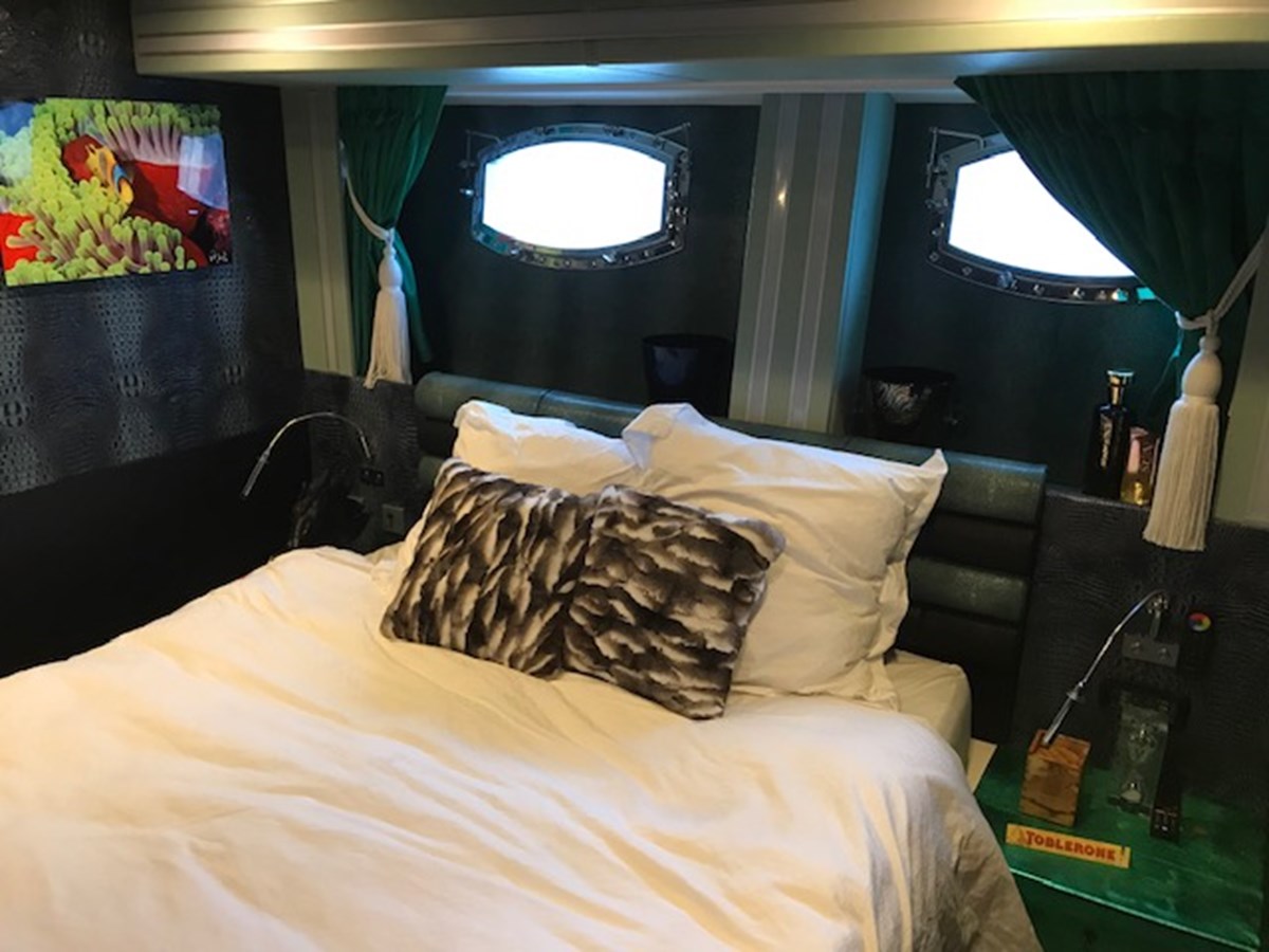 Permare Motor Yacht Kisses For Sale