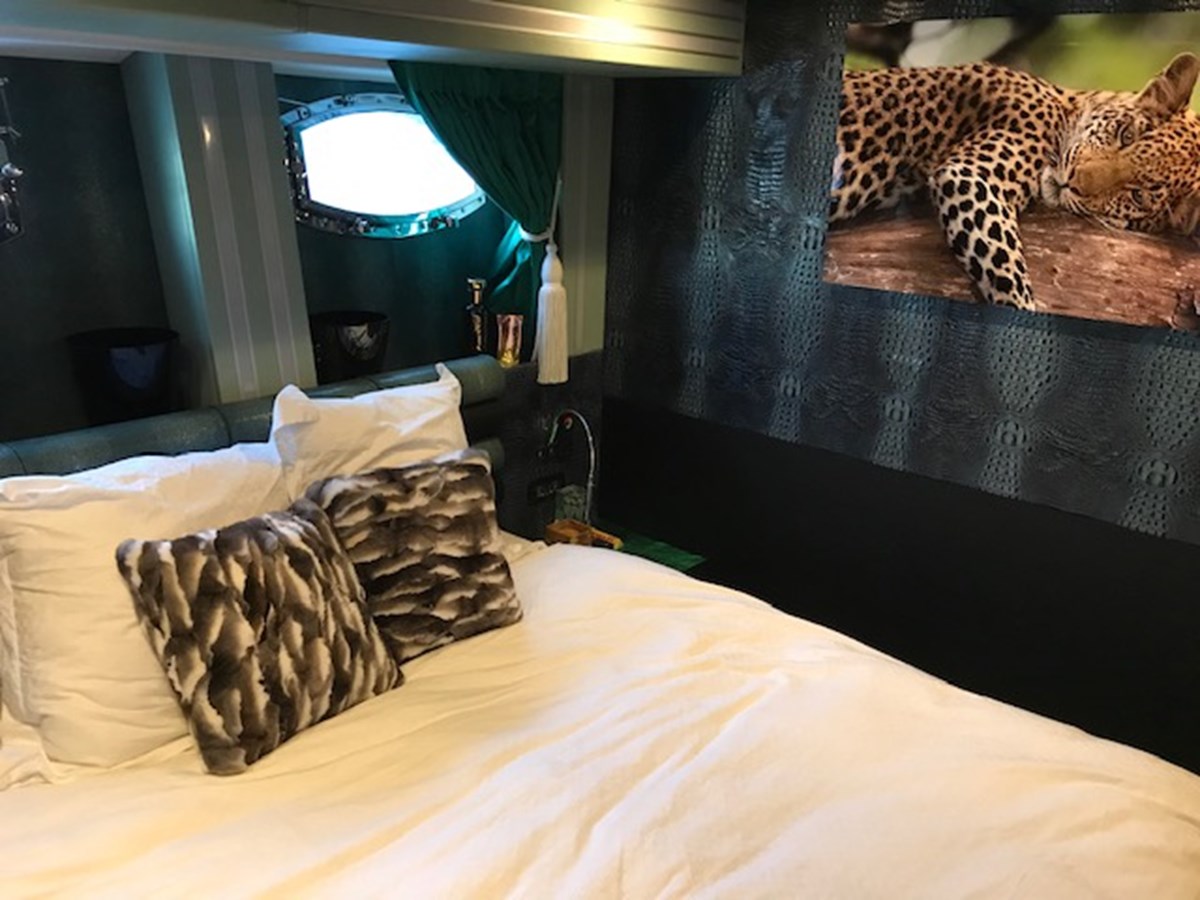 Permare Motor Yacht Kisses For Sale