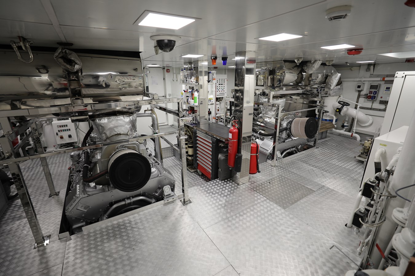 Mondo Marine Motor Yacht TRIBU For Sale
