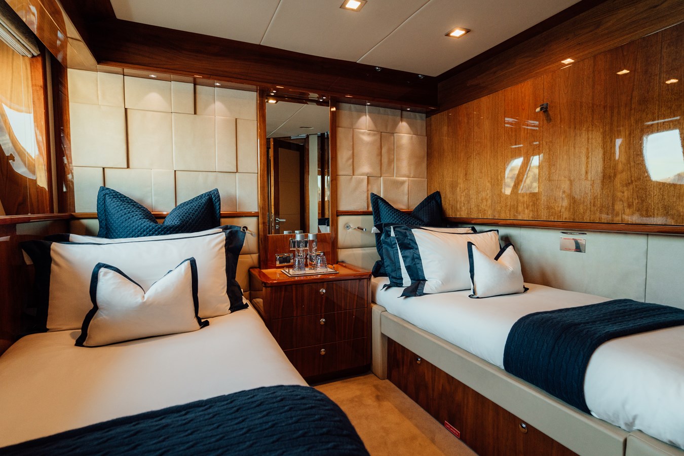 Sunseeker Motor Yacht CHAOS For Sale