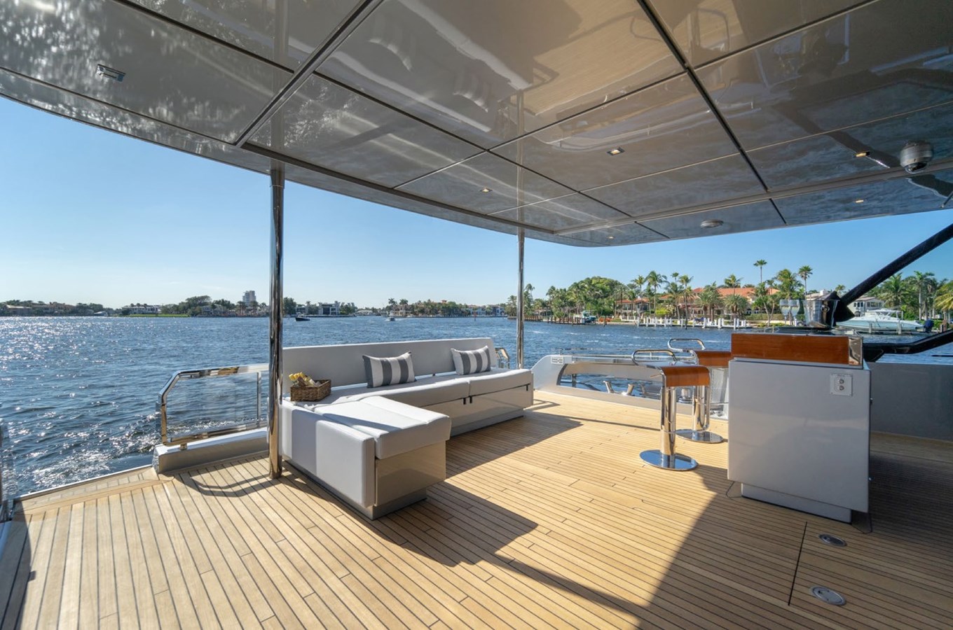Riva Yacht Motor Yacht BEYOND BEYOND For Sale