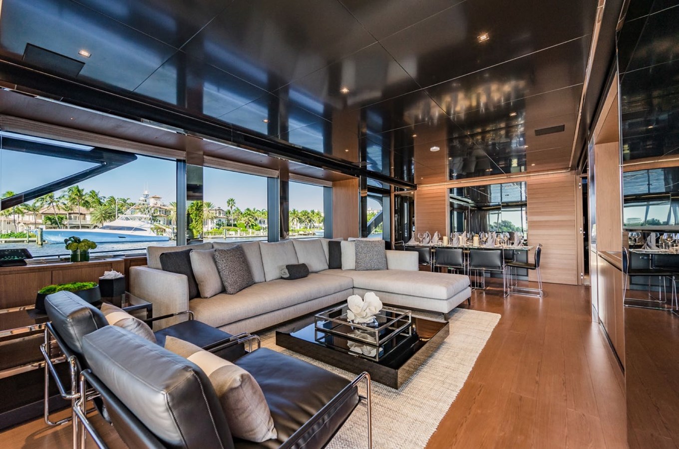 Riva Yacht Motor Yacht BEYOND BEYOND For Sale
