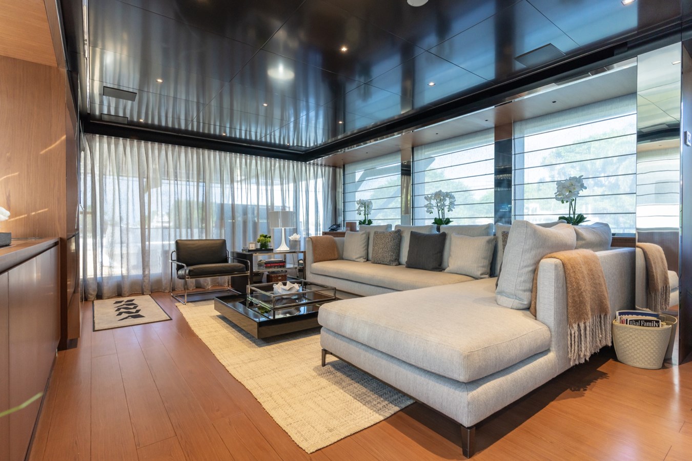 Riva Yacht Motor Yacht BEYOND BEYOND For Sale