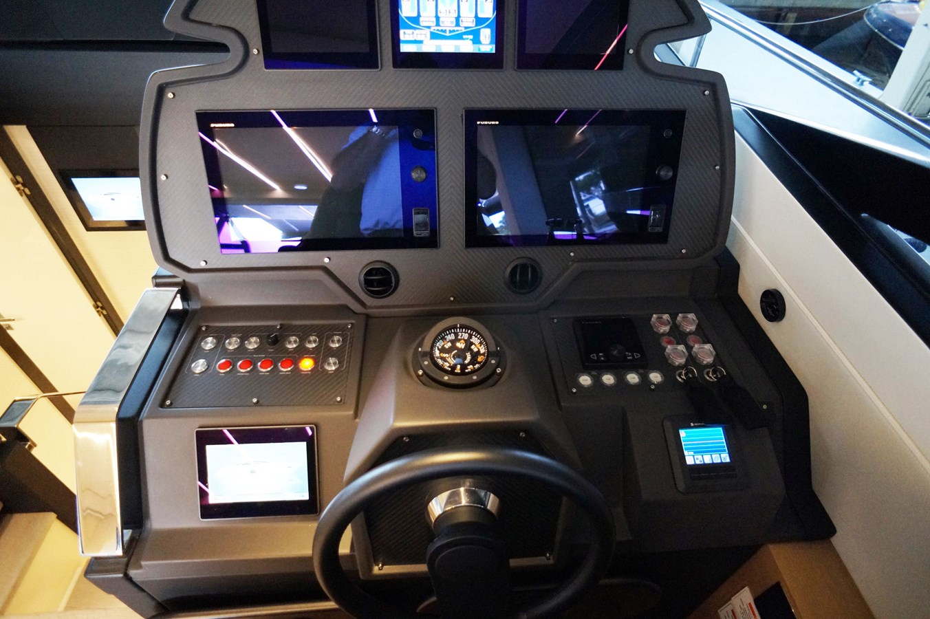 Pershing Motor Yacht The Office For Sale
