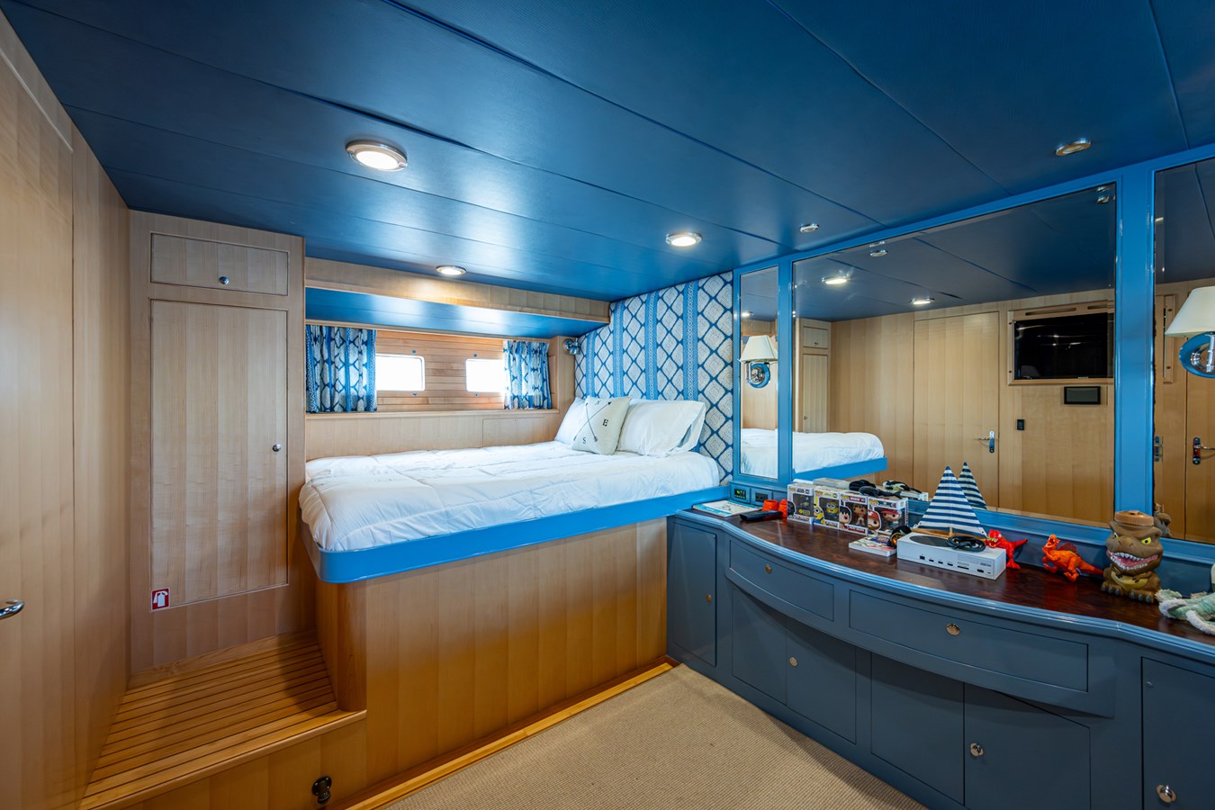Marlow Motor Yacht PIVOT For Sale