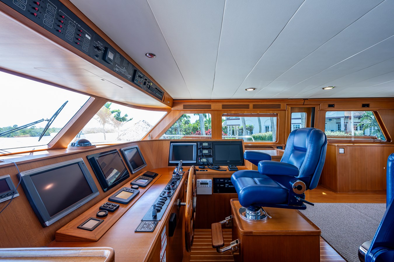 Marlow Motor Yacht PIVOT For Sale