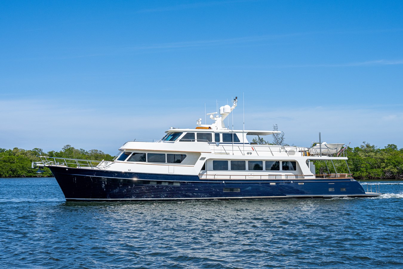 Marlow Motor Yacht PIVOT For Sale