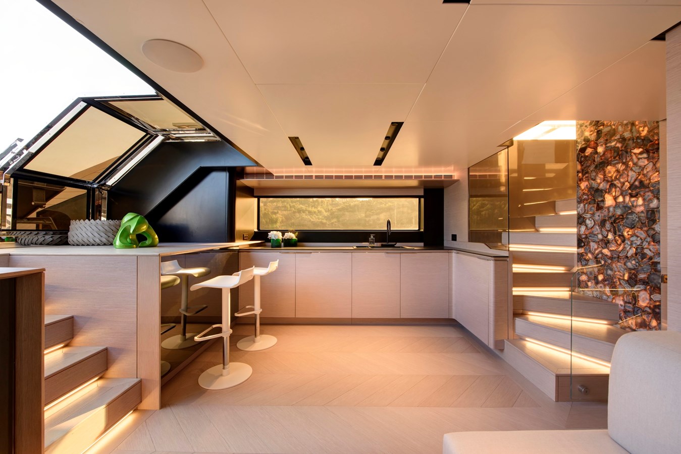 Mazu Yachts Motor Yacht Mazu 92 For Sale