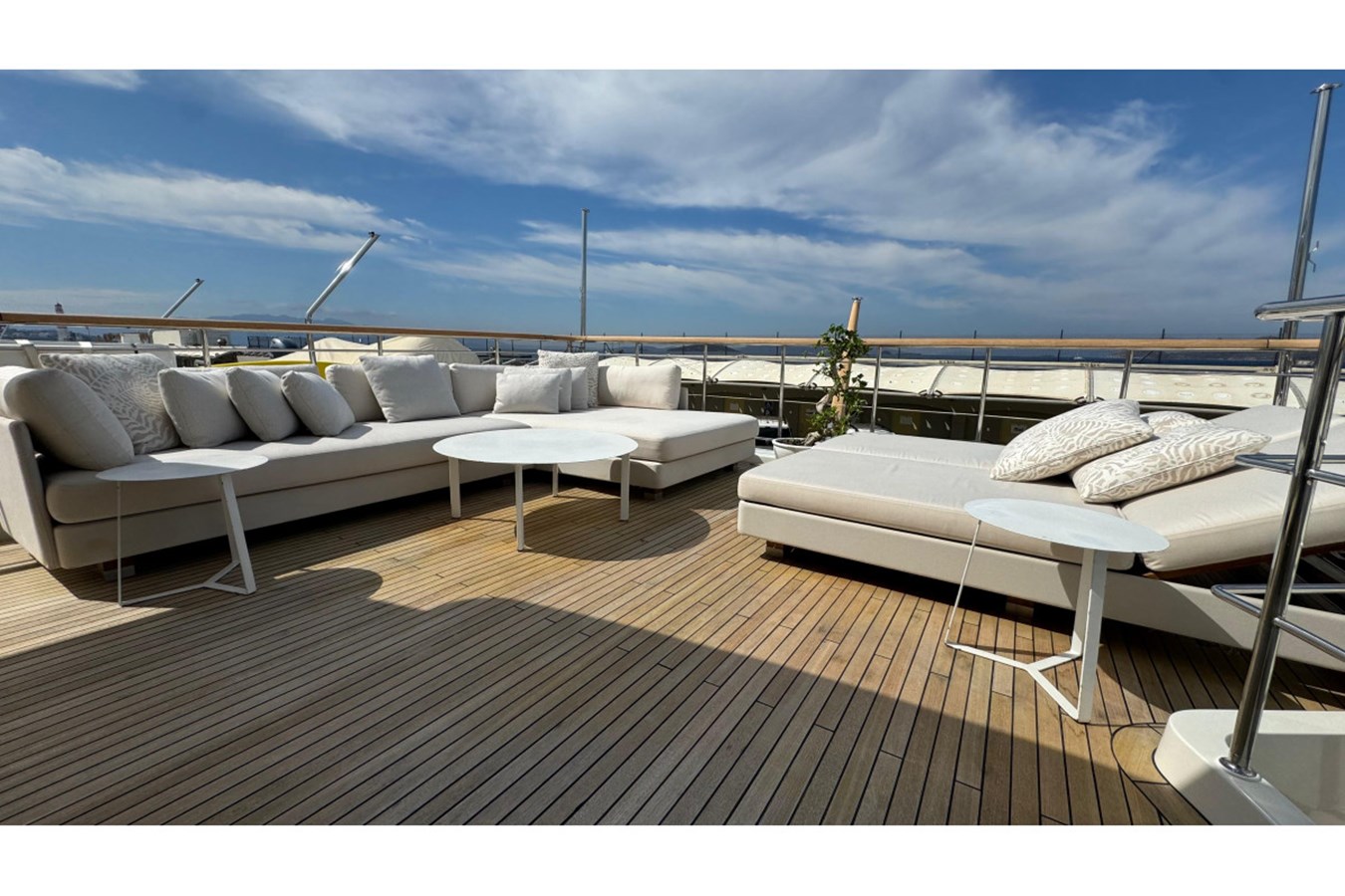 Sanlorenzo Yachts Motor Yacht Mai For Sale