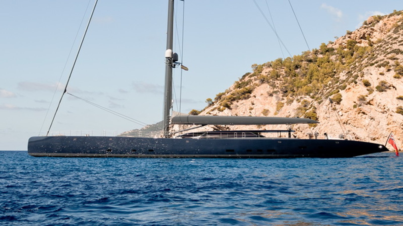 Royal Huisman Sloop NGONI For Sale