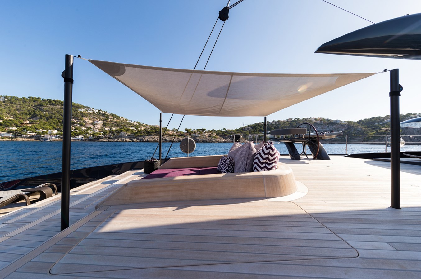 Royal Huisman Sloop NGONI For Sale