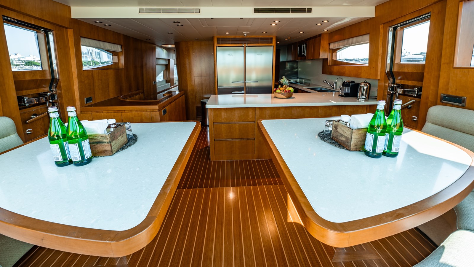 Horizon Yachts Motor Yacht The Clubhouse For Sale