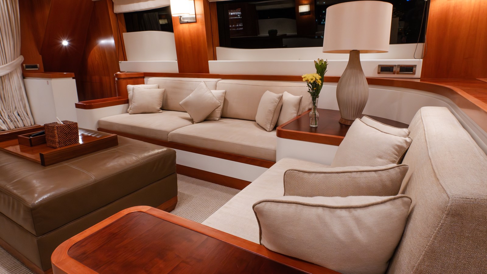 Horizon Yachts Motor Yacht The Clubhouse For Sale